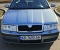 Серый Шкода Октавия, объемом двигателя 1.6 л и пробегом 220 тыс. км за 5400 $, фото 1 на Automoto.ua