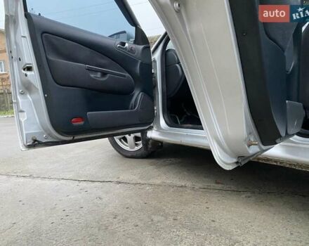 Сірий Шкода Октавія, об'ємом двигуна 2 л та пробігом 188 тис. км за 3700 $, фото 21 на Automoto.ua