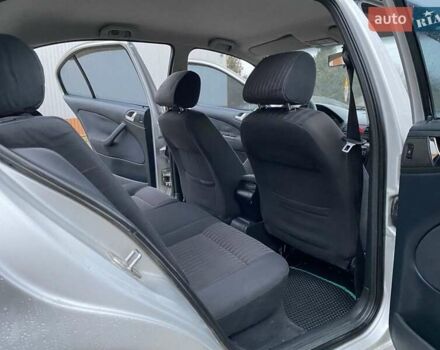 Сірий Шкода Октавія, об'ємом двигуна 2 л та пробігом 188 тис. км за 3700 $, фото 18 на Automoto.ua