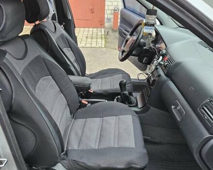 Серый Шкода Октавия, объемом двигателя 1.6 л и пробегом 256 тыс. км за 4150 $, фото 14 на Automoto.ua