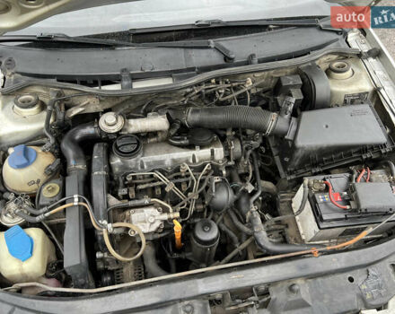 Сірий Шкода Октавія, об'ємом двигуна 1.9 л та пробігом 300 тис. км за 3000 $, фото 23 на Automoto.ua