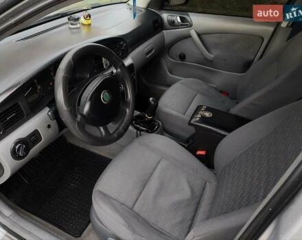 Сірий Шкода Октавія, об'ємом двигуна 1.6 л та пробігом 219 тис. км за 3650 $, фото 8 на Automoto.ua