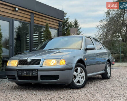 Сірий Шкода Октавія, об'ємом двигуна 1.8 л та пробігом 209 тис. км за 3950 $, фото 1 на Automoto.ua