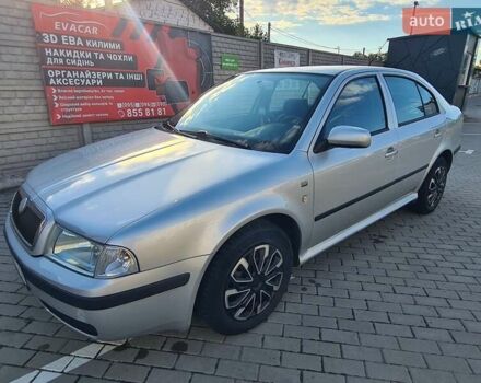 Сірий Шкода Октавія, об'ємом двигуна 1.6 л та пробігом 300 тис. км за 4300 $, фото 1 на Automoto.ua