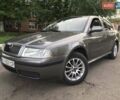Серый Шкода Октавия, объемом двигателя 1.6 л и пробегом 390 тыс. км за 4150 $, фото 2 на Automoto.ua