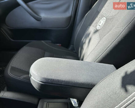 Серый Шкода Октавия, объемом двигателя 1.6 л и пробегом 252 тыс. км за 5200 $, фото 22 на Automoto.ua