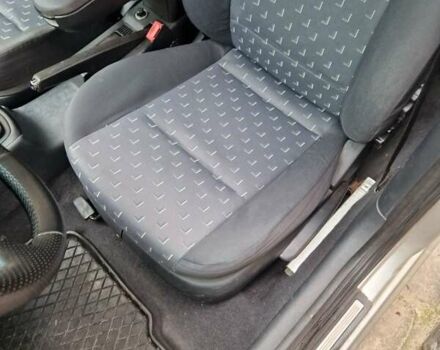 Сірий Шкода Октавія, об'ємом двигуна 1.6 л та пробігом 219 тис. км за 4300 $, фото 11 на Automoto.ua