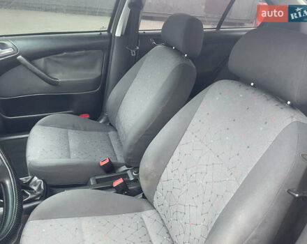 Сірий Шкода Октавія, об'ємом двигуна 1.39 л та пробігом 200 тис. км за 2999 $, фото 14 на Automoto.ua