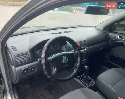 Сірий Шкода Октавія, об'ємом двигуна 1.39 л та пробігом 200 тис. км за 2999 $, фото 16 на Automoto.ua