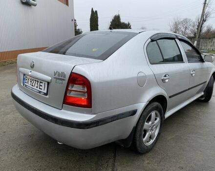 Серый Шкода Октавия, объемом двигателя 2 л и пробегом 188 тыс. км за 3800 $, фото 2 на Automoto.ua