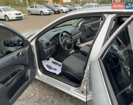 Серый Шкода Октавия, объемом двигателя 1.6 л и пробегом 226 тыс. км за 5500 $, фото 26 на Automoto.ua