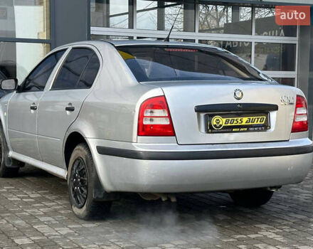 Серый Шкода Октавия, объемом двигателя 1.6 л и пробегом 238 тыс. км за 3800 $, фото 4 на Automoto.ua