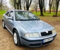 Сірий Шкода Октавія, об'ємом двигуна 2 л та пробігом 400 тис. км за 4350 $, фото 1 на Automoto.ua