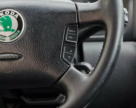 Серый Шкода Октавия, объемом двигателя 1.6 л и пробегом 250 тыс. км за 5600 $, фото 29 на Automoto.ua