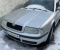 Серый Шкода Октавия, объемом двигателя 1.6 л и пробегом 200 тыс. км за 4750 $, фото 1 на Automoto.ua