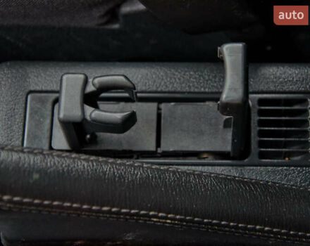 Серый Шкода Октавия, объемом двигателя 1.6 л и пробегом 250 тыс. км за 5600 $, фото 46 на Automoto.ua