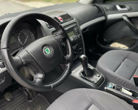 Серый Шкода Октавия, объемом двигателя 1.9 л и пробегом 329 тыс. км за 4600 $, фото 14 на Automoto.ua