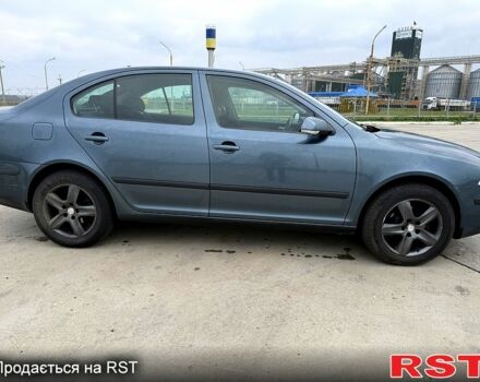 Серый Шкода Октавия, объемом двигателя 1.6 л и пробегом 206 тыс. км за 5600 $, фото 2 на Automoto.ua