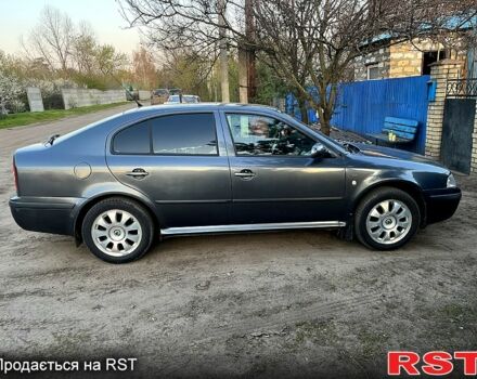 Серый Шкода Октавия, объемом двигателя 1.6 л и пробегом 280 тыс. км за 5500 $, фото 1 на Automoto.ua