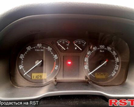 Сірий Шкода Октавія, об'ємом двигуна 1.6 л та пробігом 0 тис. км за 4500 $, фото 4 на Automoto.ua