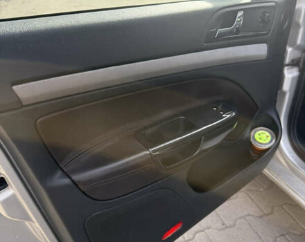 Серый Шкода Октавия, объемом двигателя 1.6 л и пробегом 257 тыс. км за 5200 $, фото 6 на Automoto.ua