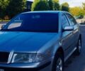 Серый Шкода Октавия, объемом двигателя 1.6 л и пробегом 217 тыс. км за 4500 $, фото 2 на Automoto.ua