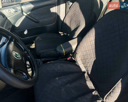 Серый Шкода Октавия, объемом двигателя 1.9 л и пробегом 350 тыс. км за 3650 $, фото 9 на Automoto.ua