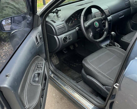 Сірий Шкода Октавія, об'ємом двигуна 1.6 л та пробігом 350 тис. км за 4800 $, фото 16 на Automoto.ua