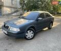 Серый Шкода Октавия, объемом двигателя 1.8 л и пробегом 248 тыс. км за 5600 $, фото 1 на Automoto.ua