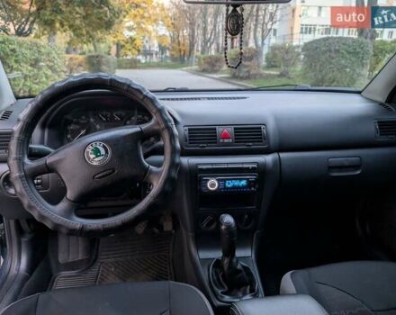 Шкода Октавия 2004 в Львове на Automoto.ua Серый Шкода Октавия, объемом двигателя 1.6 л и пробегом 210 тыс. км за 4700 $, фото 7 на Automoto.ua