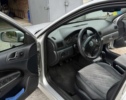 Серый Шкода Октавия, объемом двигателя 1.8 л и пробегом 196 тыс. км за 5500 $, фото 13 на Automoto.ua