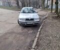 Серый Шкода Октавия, объемом двигателя 1.6 л и пробегом 350 тыс. км за 5500 $, фото 1 на Automoto.ua