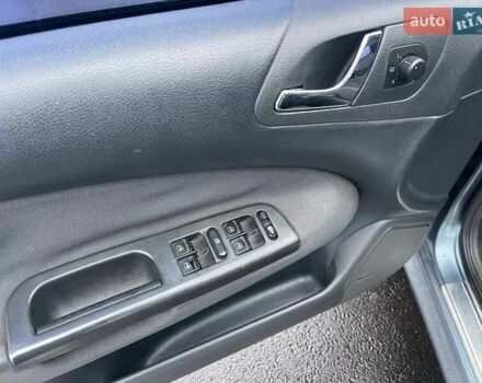 Сірий Шкода Октавія, об'ємом двигуна 2 л та пробігом 301 тис. км за 4990 $, фото 15 на Automoto.ua