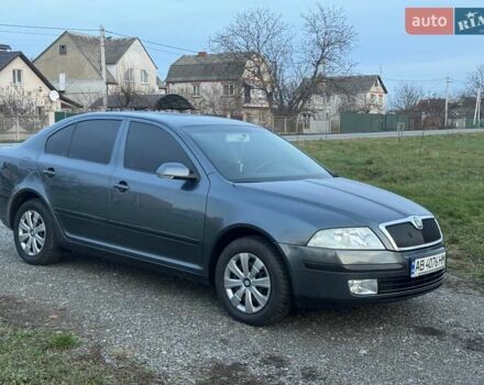 Серый Шкода Октавия, объемом двигателя 1.6 л и пробегом 227 тыс. км за 5600 $, фото 2 на Automoto.ua