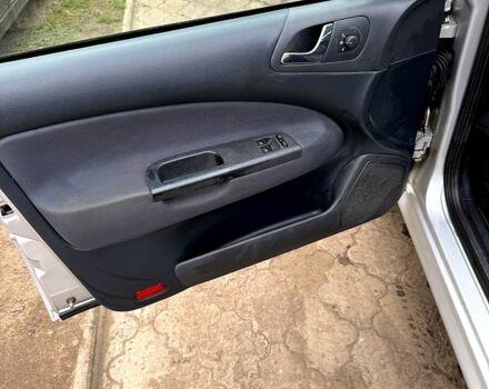 Сірий Шкода Октавія, об'ємом двигуна 1.6 л та пробігом 250 тис. км за 5500 $, фото 9 на Automoto.ua