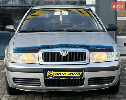 Серый Шкода Октавия, объемом двигателя 1.6 л и пробегом 238 тыс. км за 3800 $, фото 1 на Automoto.ua