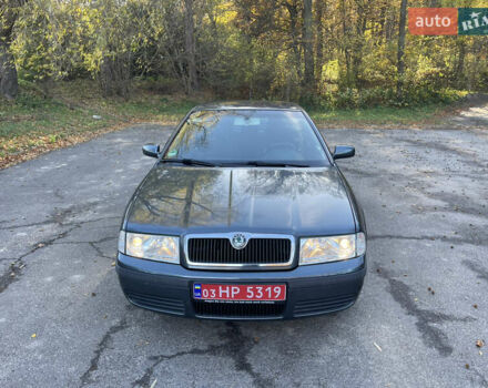 Шкода Октавія 2004 у Рава-Руська на Automoto.ua Сірий Шкода Октавія, об'ємом двигуна 1.6 л та пробігом 178 тис. км за 4999 $, фото 1 на Automoto.ua