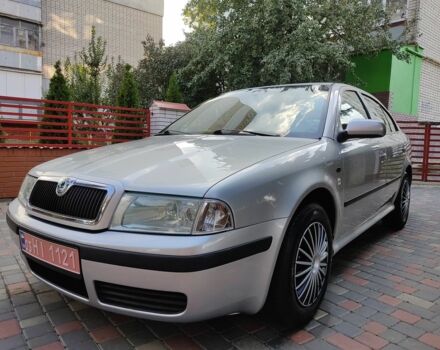 Серый Шкода Октавия, объемом двигателя 1.6 л и пробегом 200 тыс. км за 5999 $, фото 1 на Automoto.ua