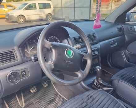 Сірий Шкода Октавія, об'ємом двигуна 1.6 л та пробігом 207 тис. км за 6000 $, фото 3 на Automoto.ua