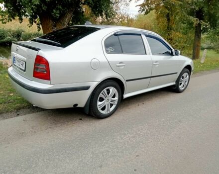 Шкода Октавия 2004 в Петрово на Automoto.ua Серый Шкода Октавия, объемом двигателя 1.6 л и пробегом 1 тыс. км за 5300 $, фото 4 на Automoto.ua