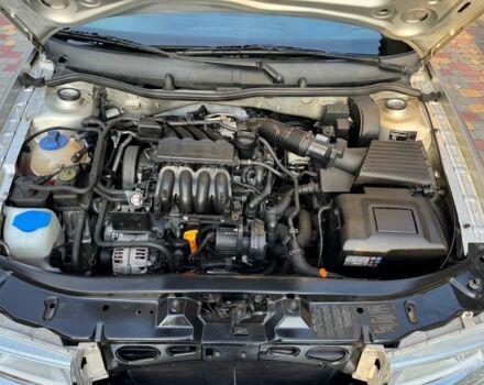 Серый Шкода Октавия, объемом двигателя 1.6 л и пробегом 160 тыс. км за 6000 $, фото 17 на Automoto.ua