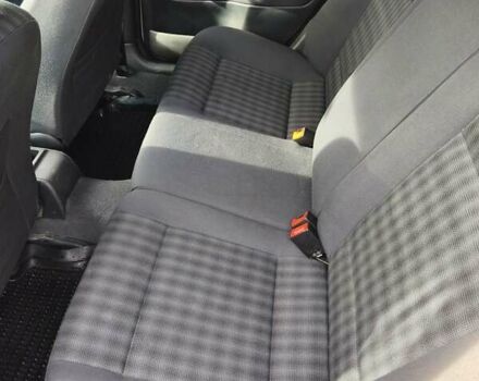 Серый Шкода Октавия, объемом двигателя 1.6 л и пробегом 217 тыс. км за 4900 $, фото 8 на Automoto.ua