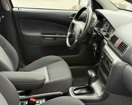 Серый Шкода Октавия, объемом двигателя 2 л и пробегом 159 тыс. км за 6500 $, фото 6 на Automoto.ua