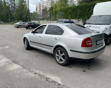 Серый Шкода Октавия, объемом двигателя 1.6 л и пробегом 350 тыс. км за 3850 $, фото 2 на Automoto.ua
