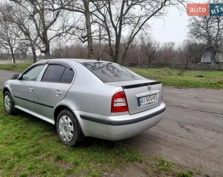 Серый Шкода Октавия, объемом двигателя 1.6 л и пробегом 325 тыс. км за 4500 $, фото 2 на Automoto.ua