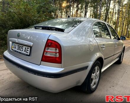 Серый Шкода Октавия, объемом двигателя 1.6 л и пробегом 200 тыс. км за 4600 $, фото 3 на Automoto.ua