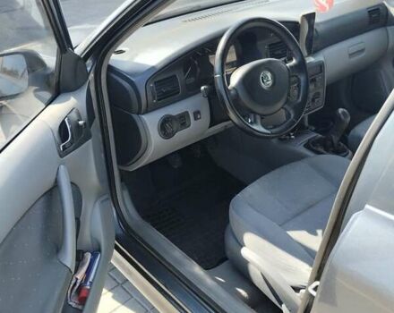 Сірий Шкода Октавія, об'ємом двигуна 1.6 л та пробігом 340 тис. км за 4200 $, фото 2 на Automoto.ua