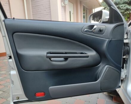 Серый Шкода Октавия, объемом двигателя 1.6 л и пробегом 200 тыс. км за 5999 $, фото 12 на Automoto.ua