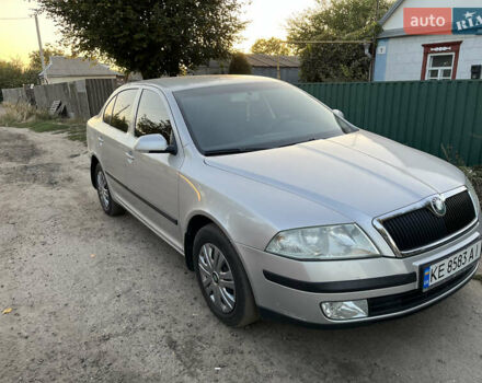 Шкода Октавия 2004 в Верхнеднепровске на Automoto.ua Серый Шкода Октавия, объемом двигателя 1.6 л и пробегом 180 тыс. км за 6000 $, фото 2 на Automoto.ua