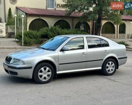 Серый Шкода Октавия, объемом двигателя 1.6 л и пробегом 237 тыс. км за 4600 $, фото 2 на Automoto.ua